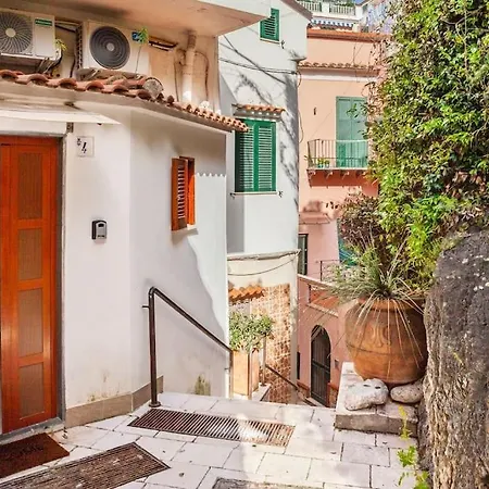 House Sul Mare Apartment